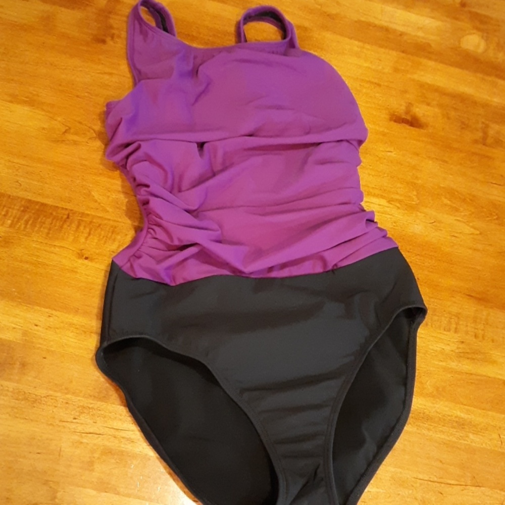 Shape fx swimsuit